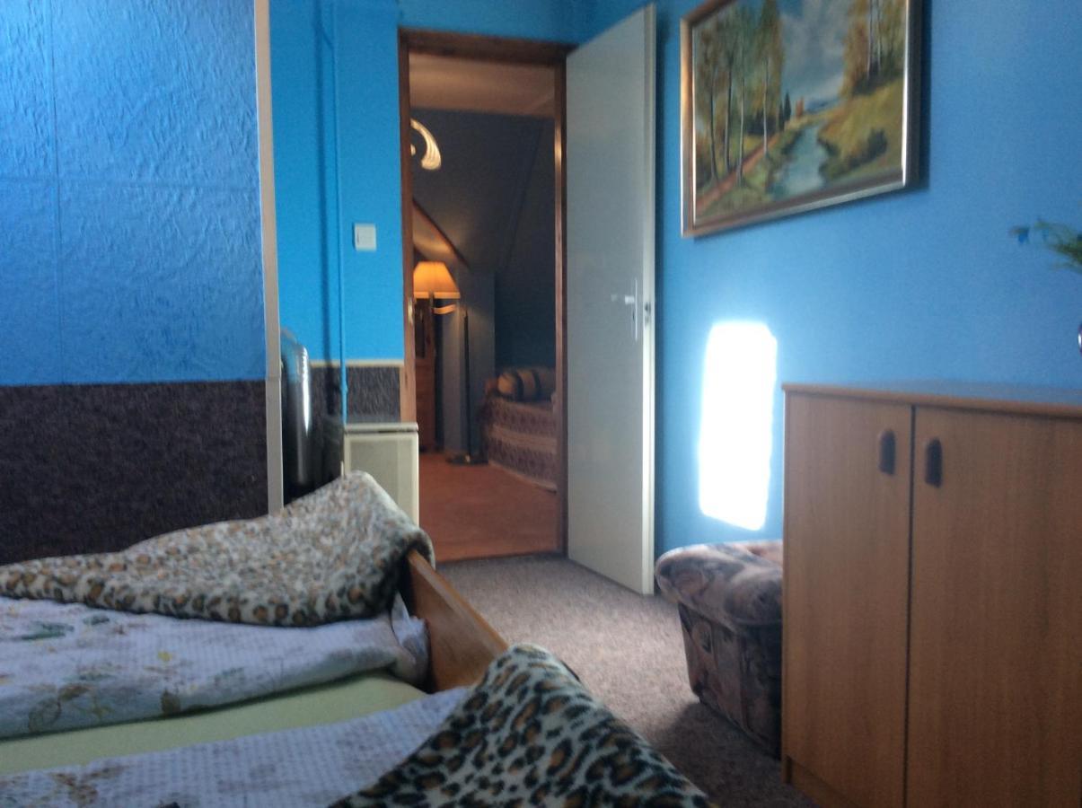 Ilona Kis Kastely Panzio Hotel Keszthely Buitenkant foto