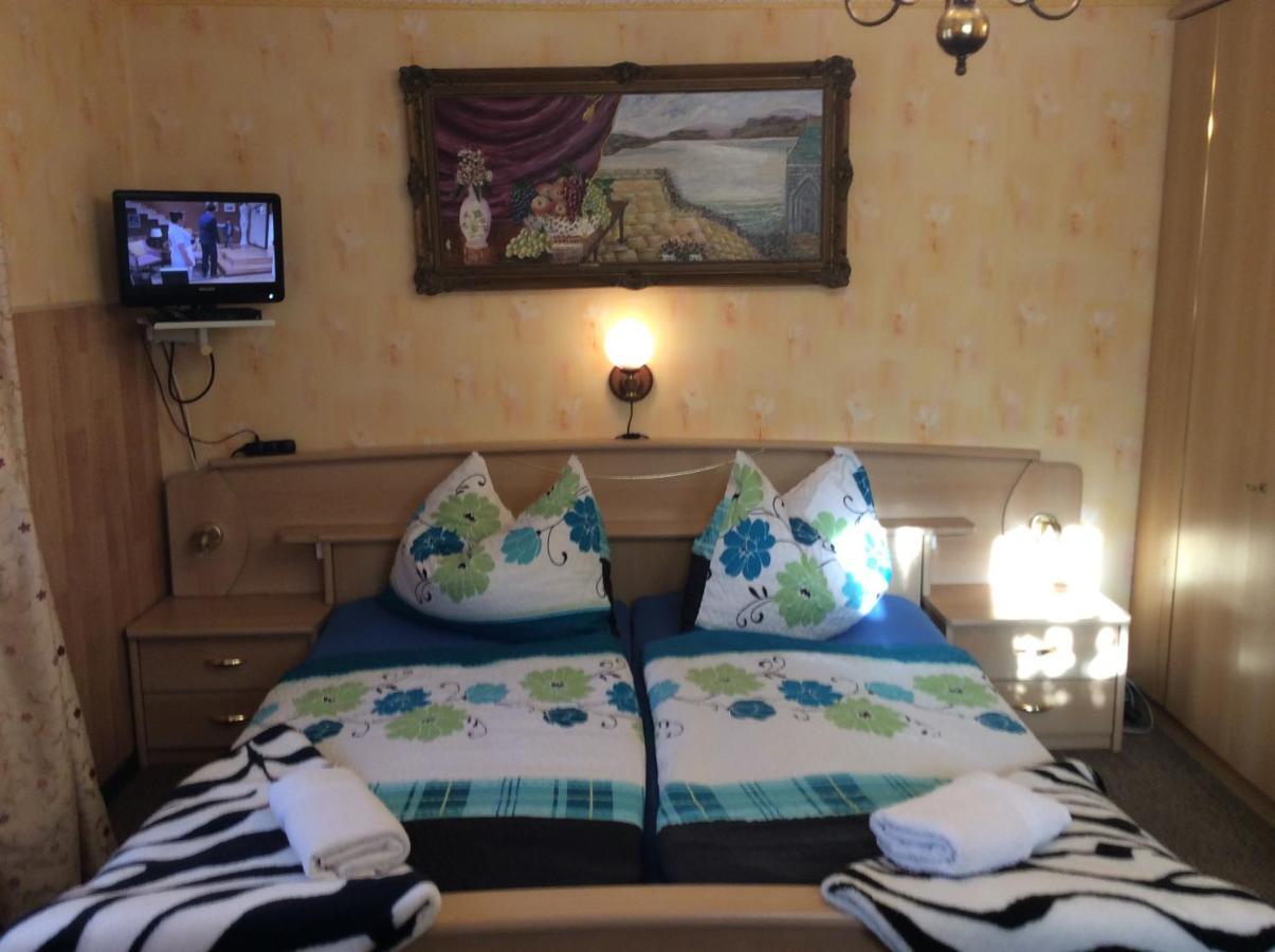 Ilona Kis Kastely Panzio Hotel Keszthely Buitenkant foto
