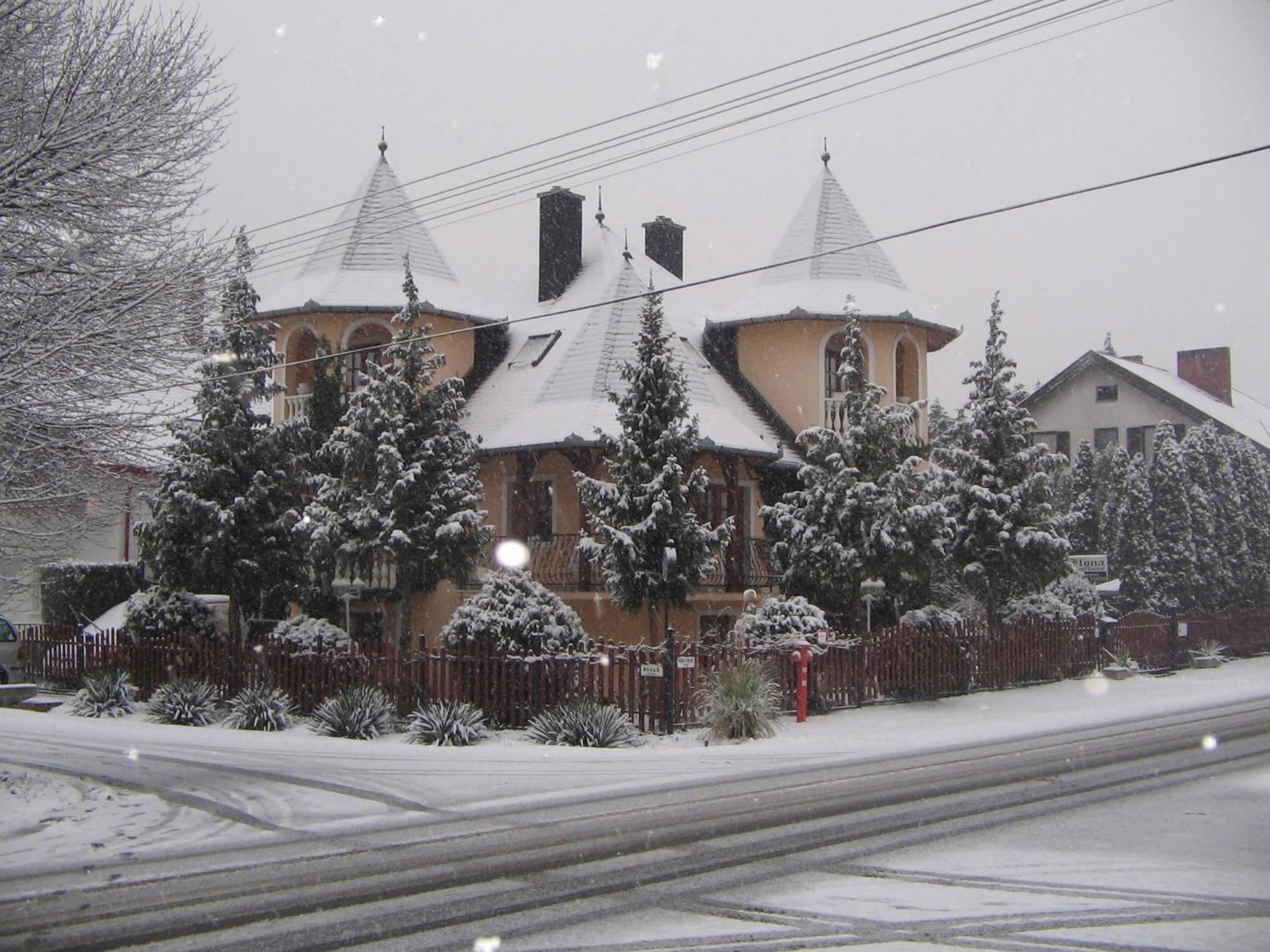 Ilona Kis Kastely Panzio Hotel Keszthely Buitenkant foto